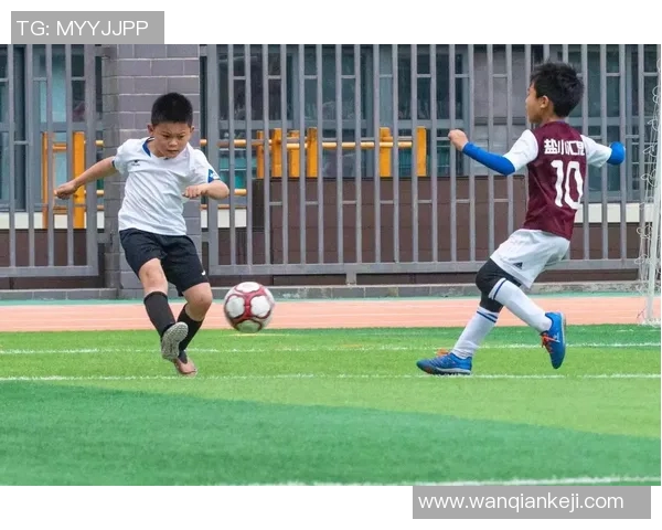 足球倒挂金钩的魅力与技巧解析让你领略足球艺术的极致之美